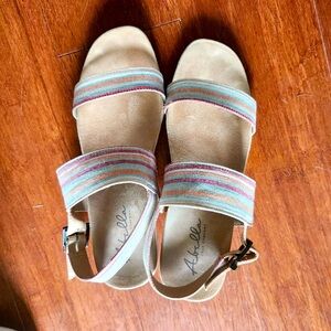 Abella Wedge Multicolor Sandals Size 7